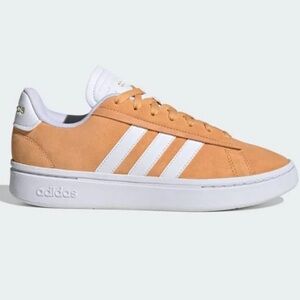 Adidas Grand Court Alpha Sneakers in Orange Suede / White Stripes – Women’s 7